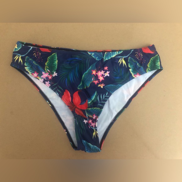 Brand New - Shein Tankini Set - Picture 4 of 5